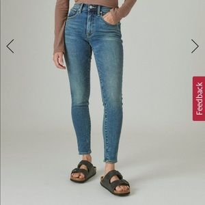Lucky Brand High arise Skinny Bridgette